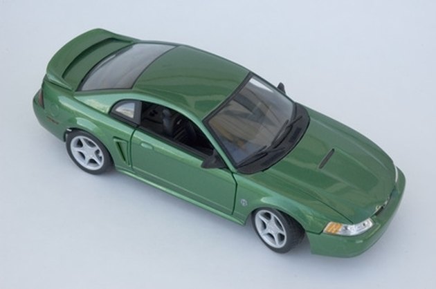 如何使用Cricut表情制作汽車貼紙 如何使用Cricut表情制作汽車貼紙